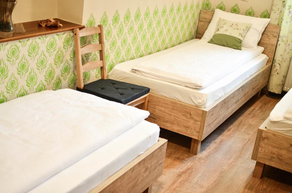 Páva Apartmanház Makó Esterno foto
