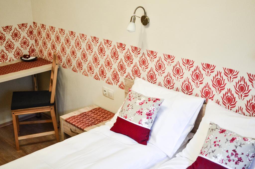 Páva Apartmanház Makó Esterno foto